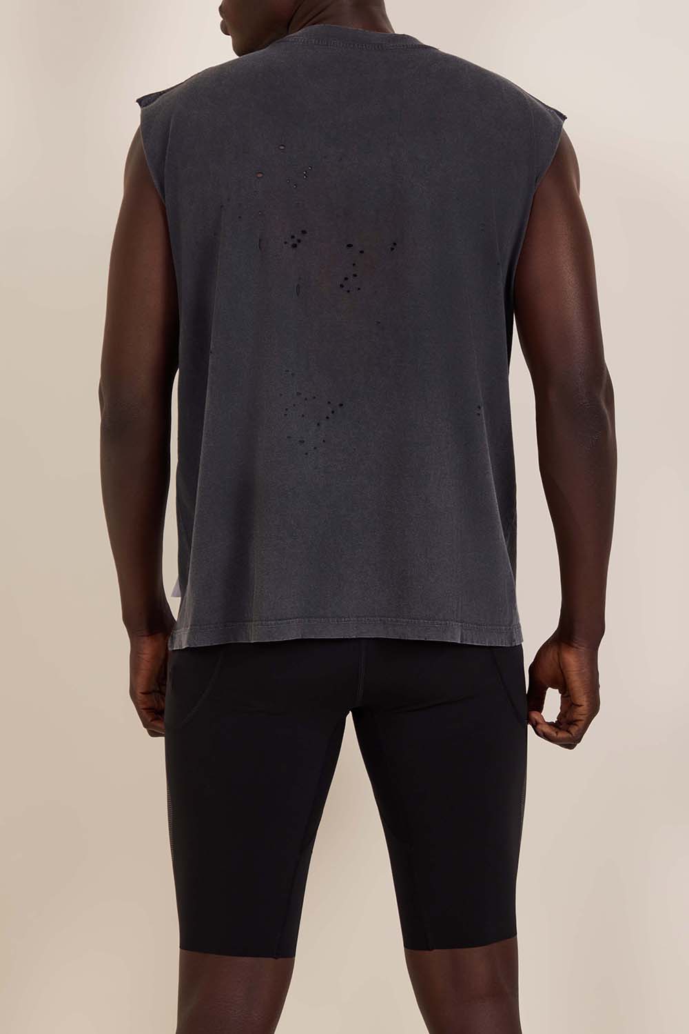 תמונת דוגמן אחורית של גופיית ריצה