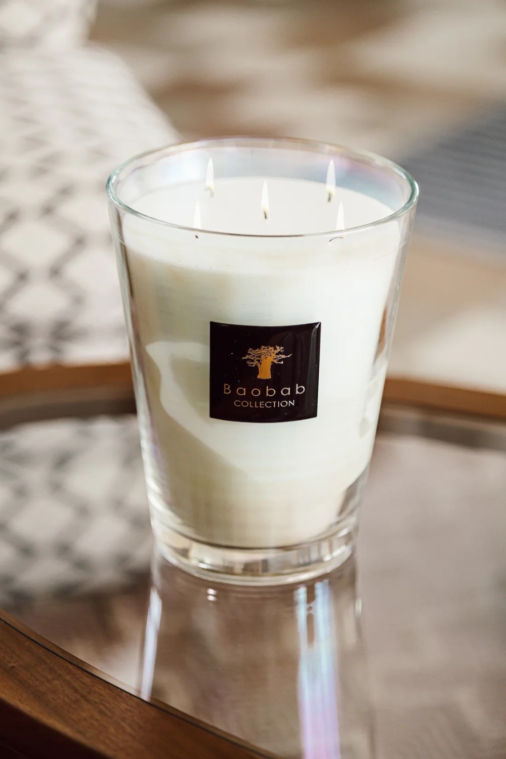 תמונת פנים של Max 35 Madagascar Vanilla Candle