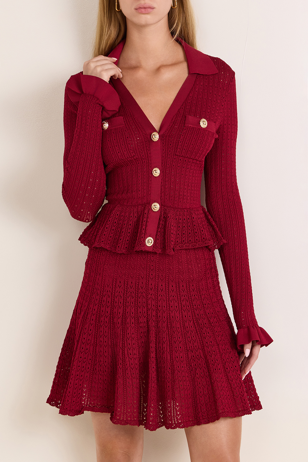 תמונת דוגמן קידמית של שמלת סריג מיני