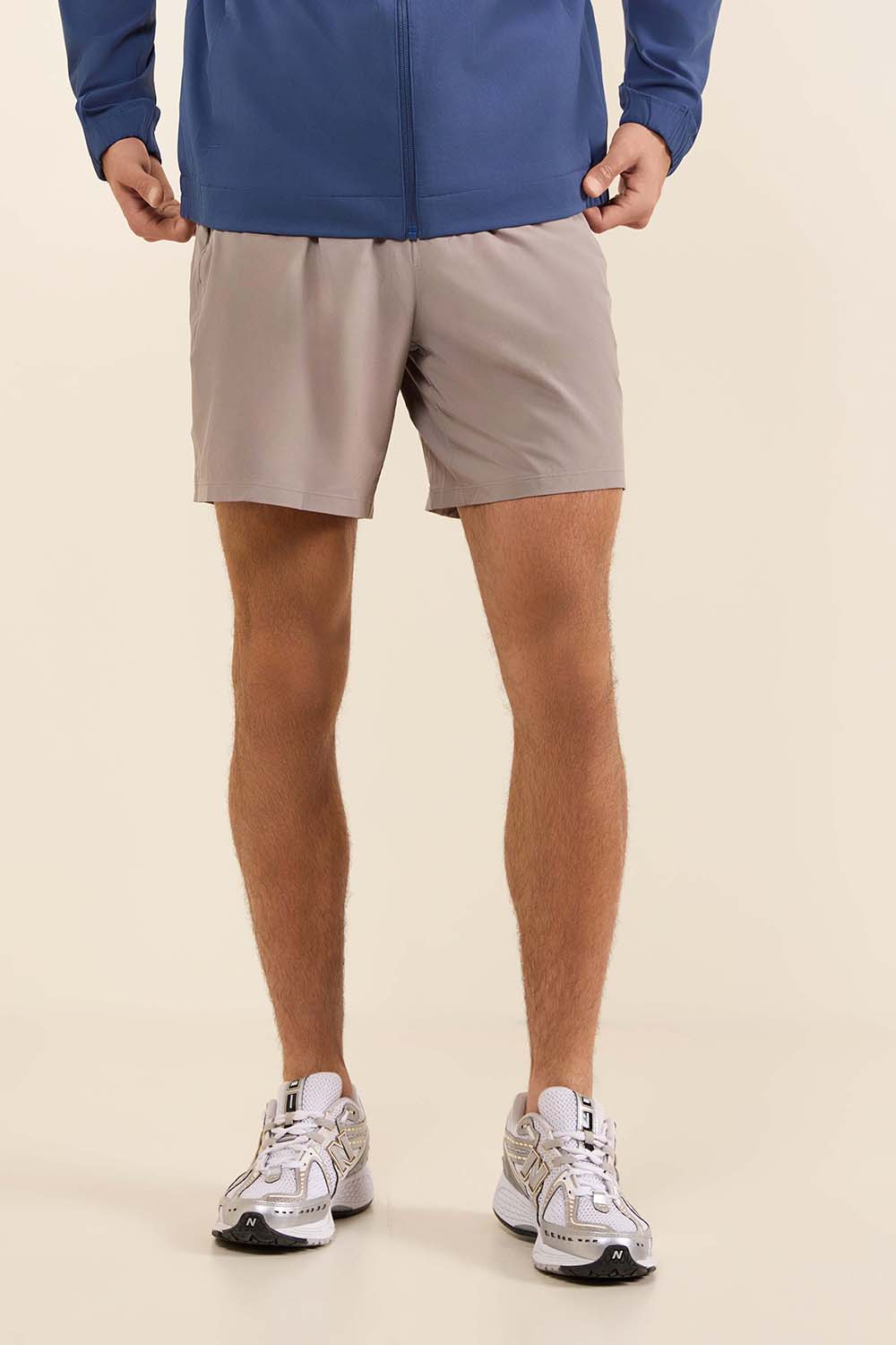 תמונת דוגמן קידמית של Pace Breaker Short 7 LL