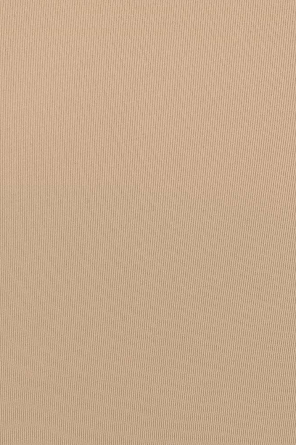 תמונת תקריב דוגמן של STRAPLESS SHORTIE BODYSUIT