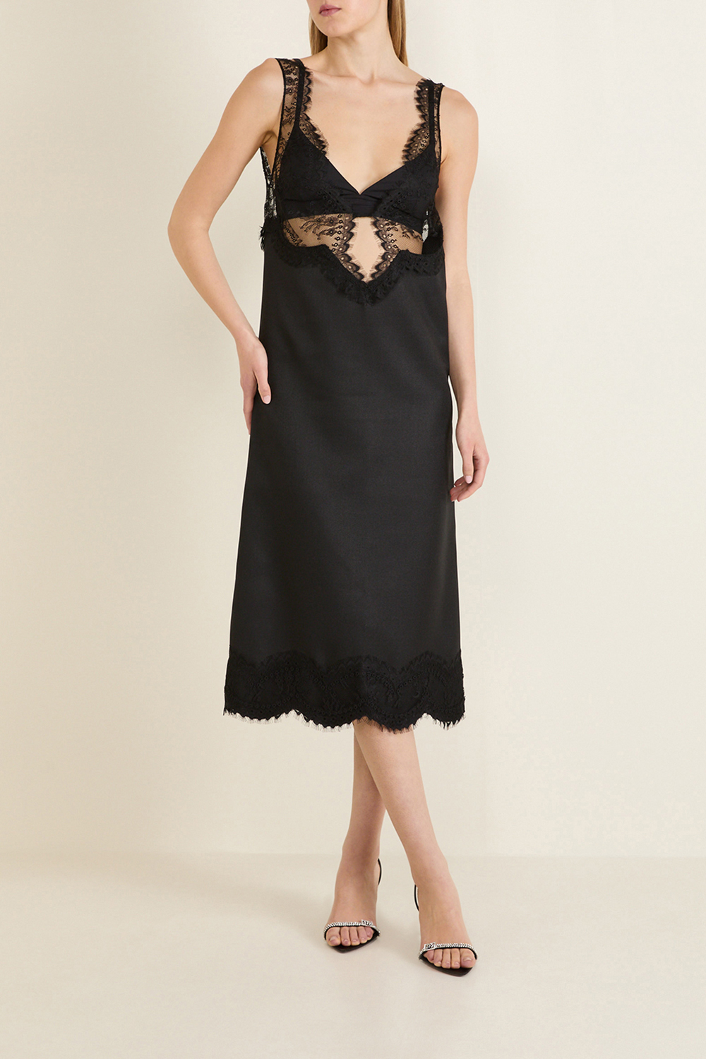 תמונת דוגמן קידמית של שמלת מידי תחרה