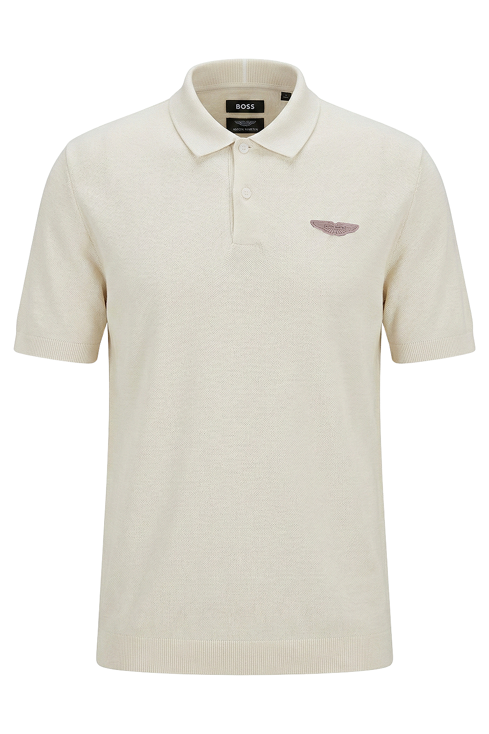 תמונה קידמית של חולצת פולו