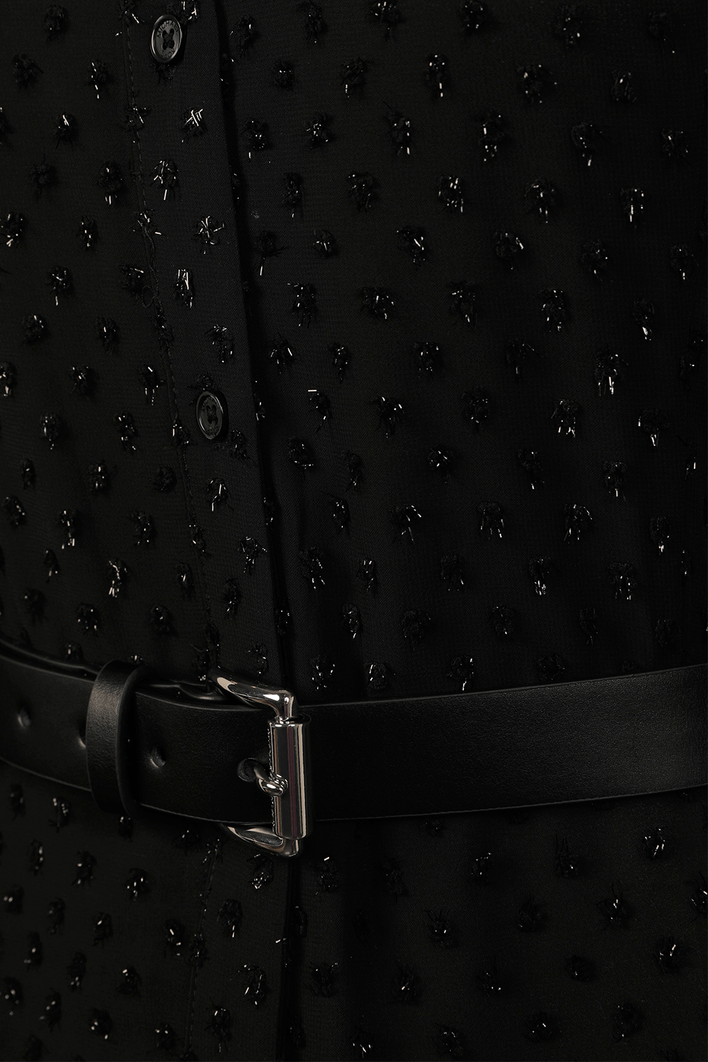 תמונה אחורית של שמלת מקסי עם נקודות בד