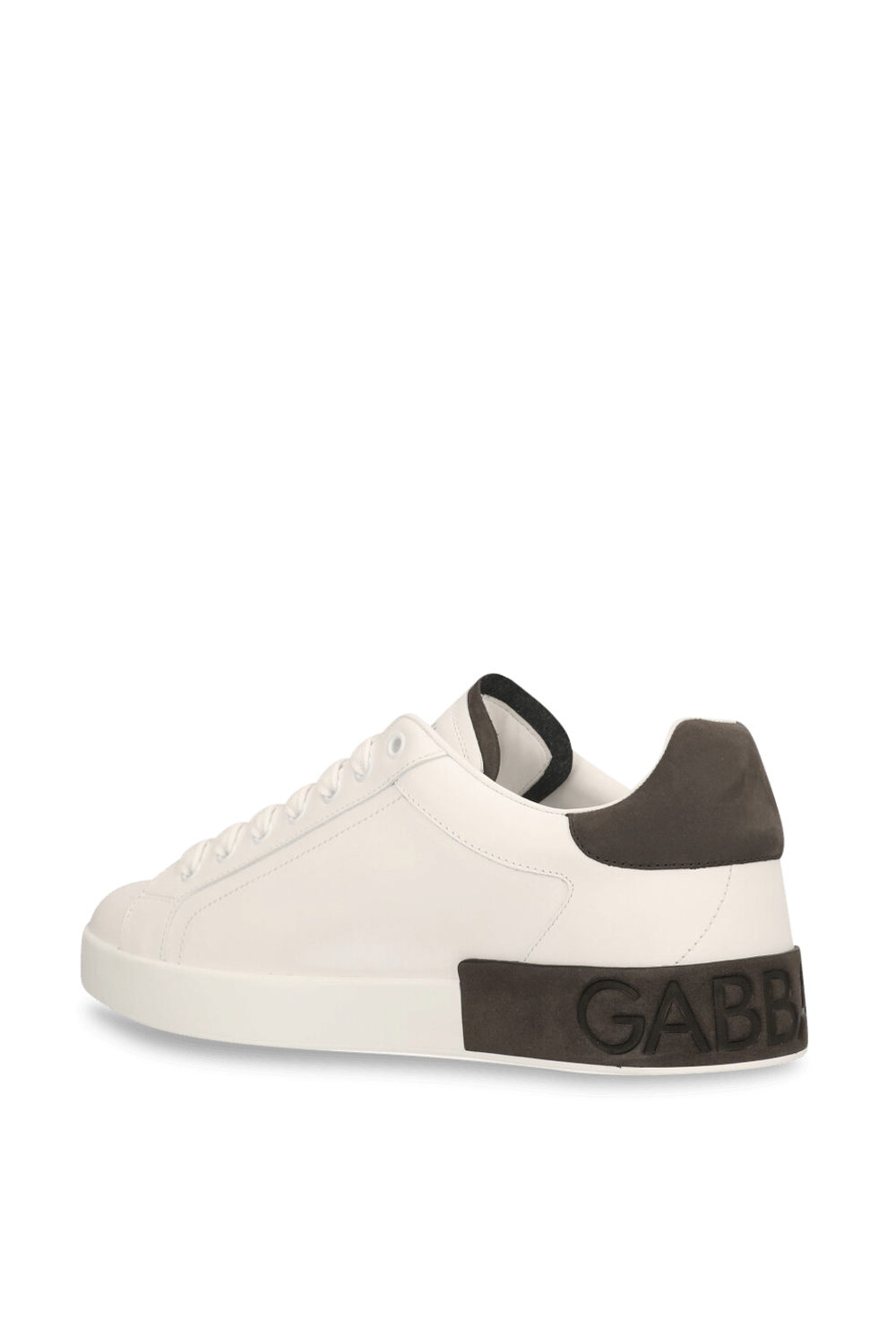 תמונה אחורית של נעלי סניקרס