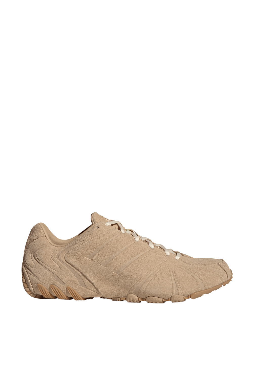 תמונה קידמית של נעלי סניקרס גוסט