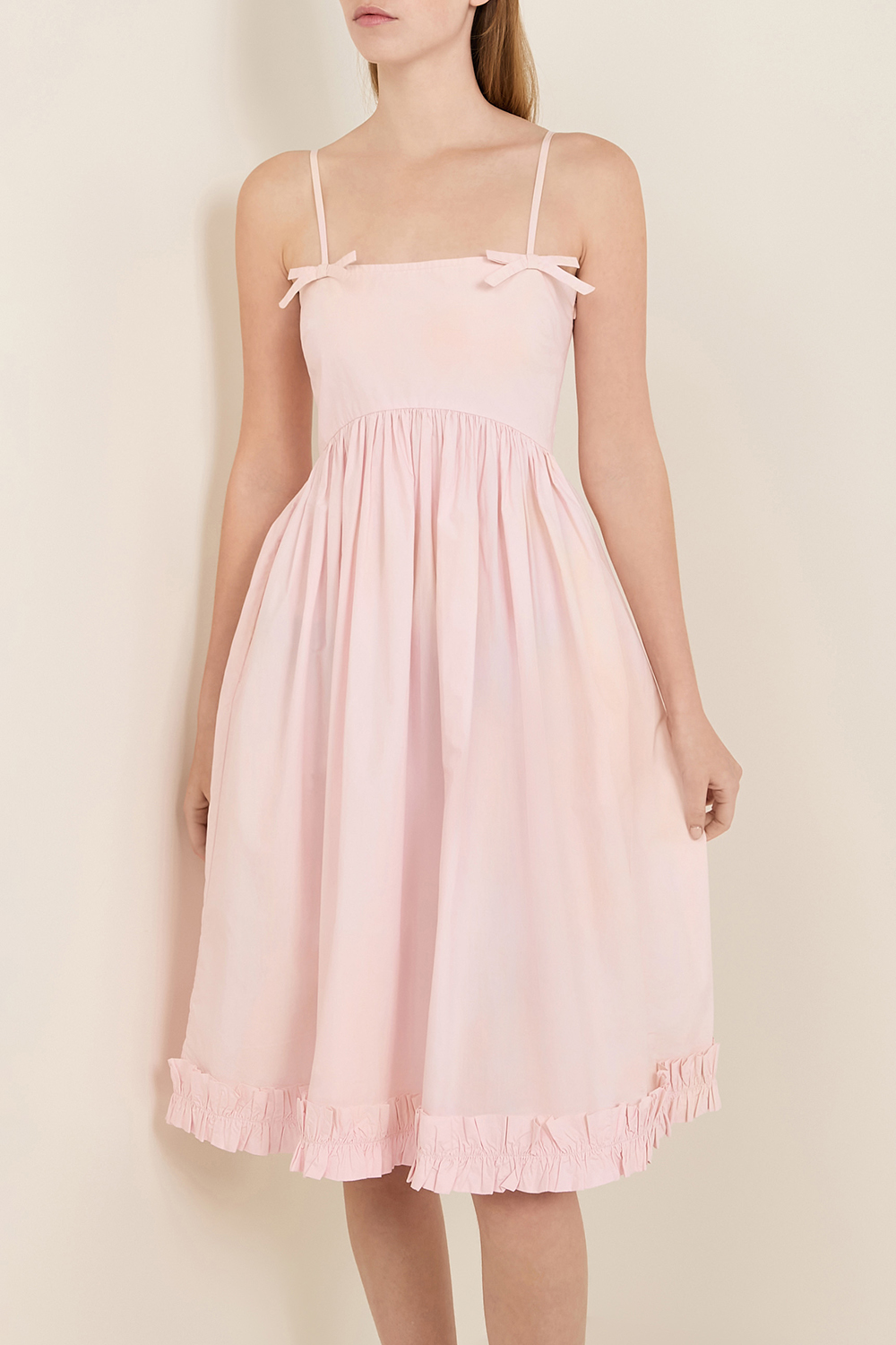 תמונת דוגמן קידמית של שמלת מידי