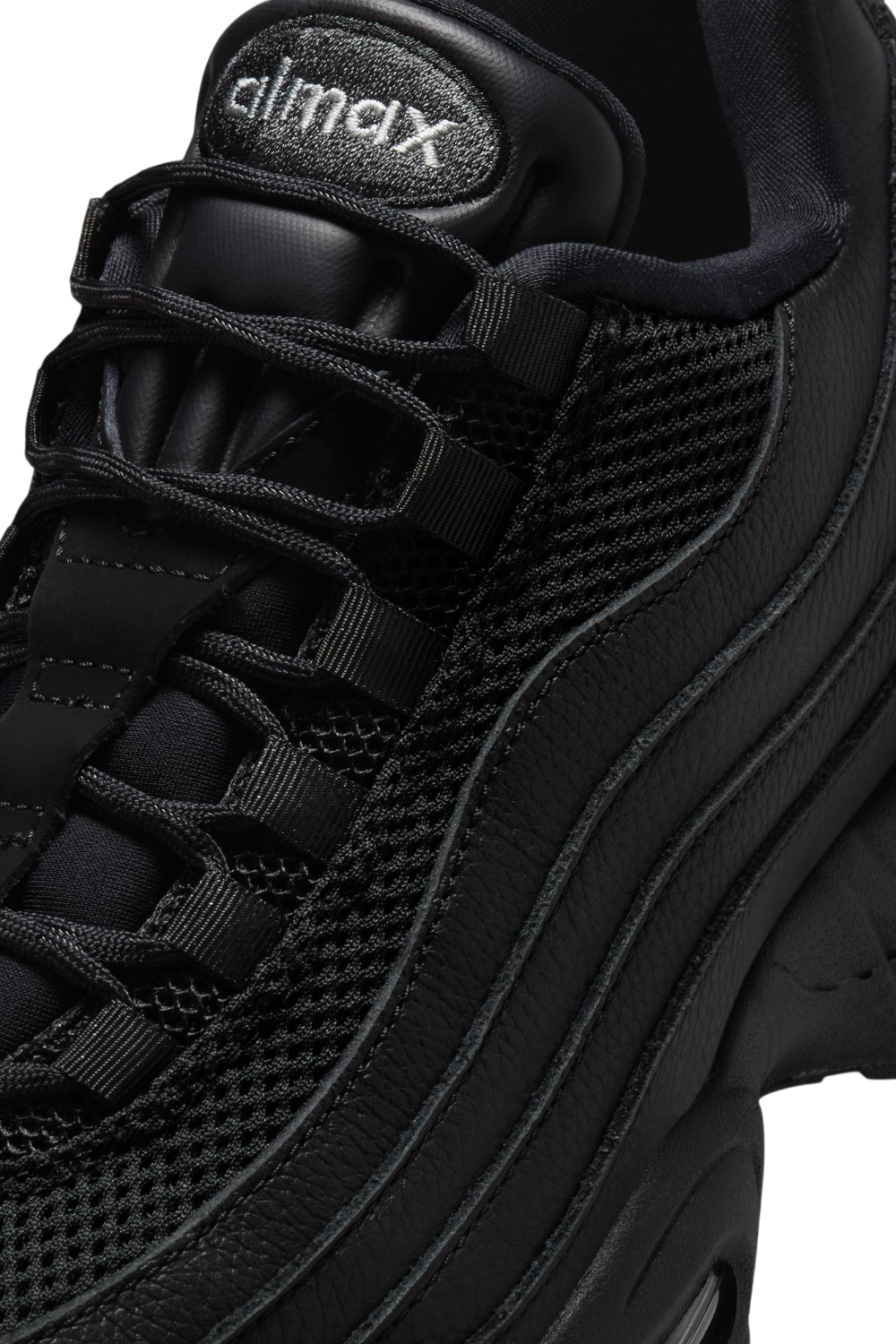 נעלי סניקרס איר מקס 95