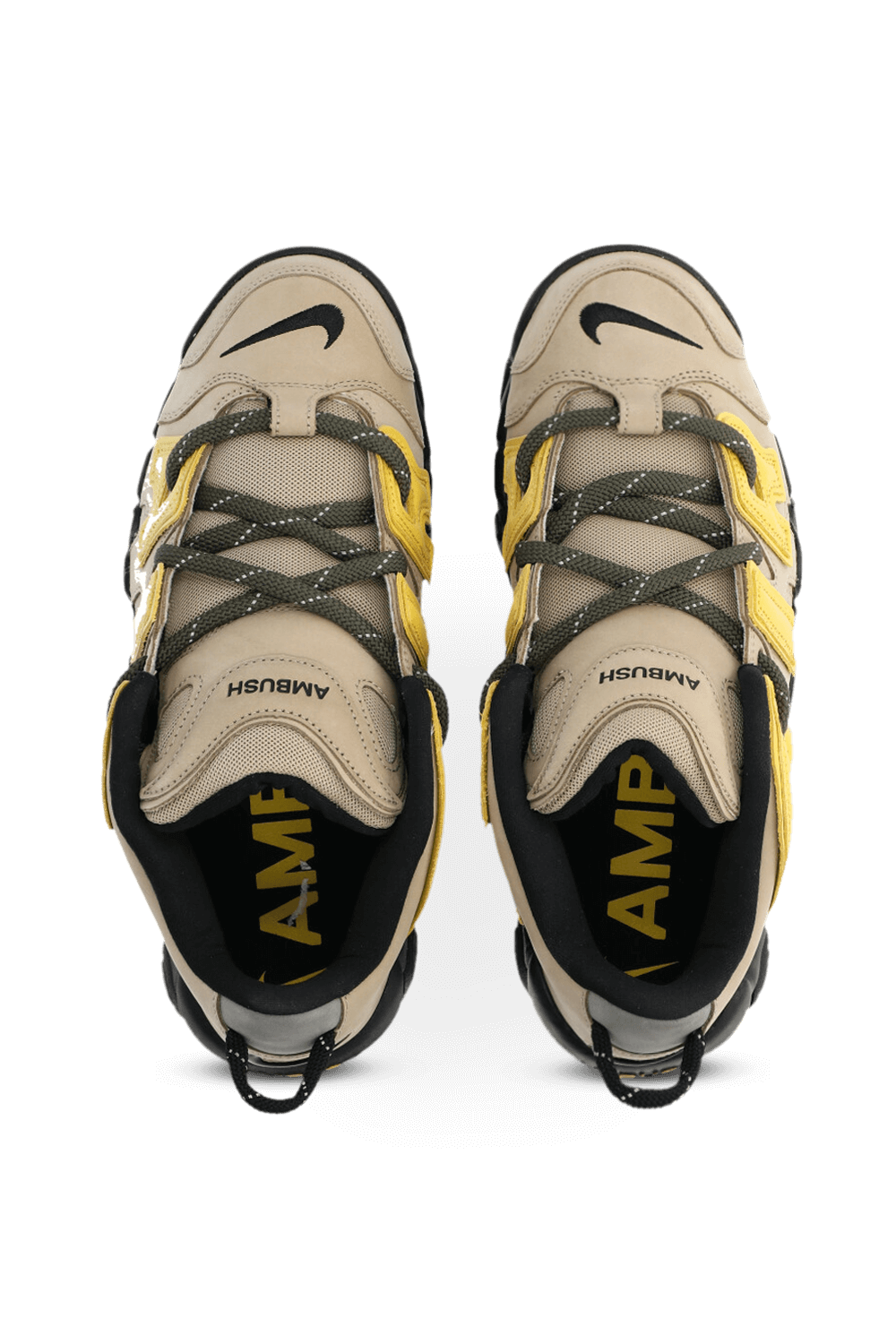 תמונה אחורית של נעלי סניקרס אייר מור