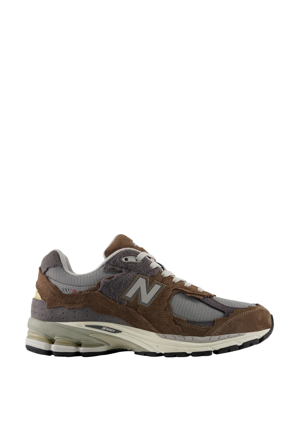 תמונה קידמית של נעלי סניקרס 2002R