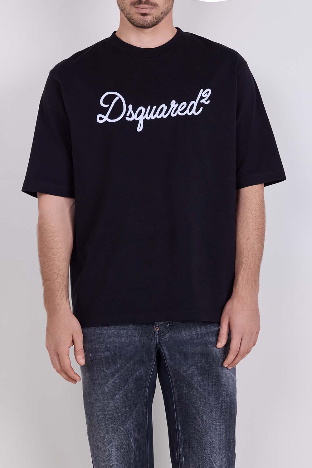 תמונת דוגמן קידמית של חולצת טי