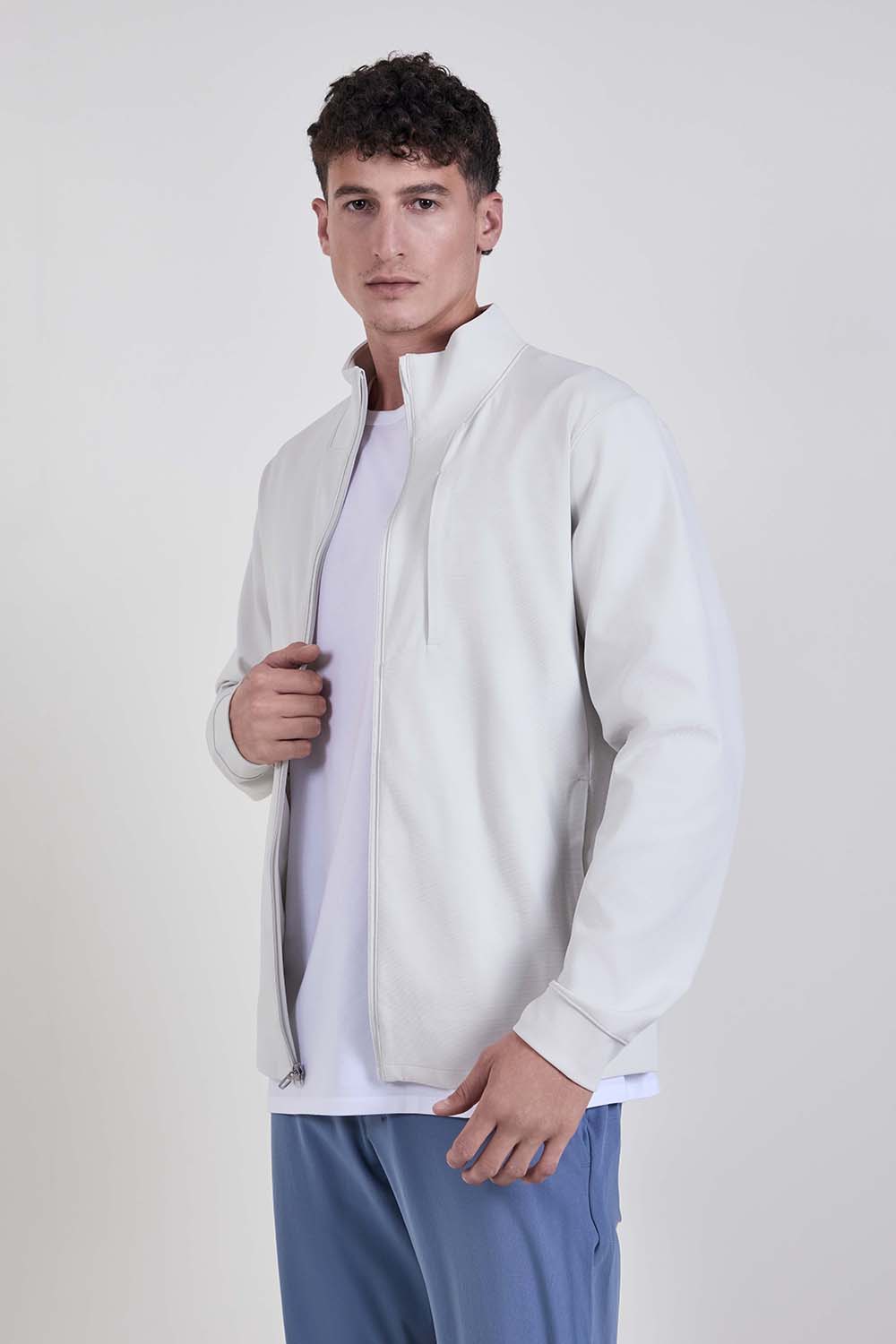 תמונת דוגמן קידמית של Sojourn Jacket