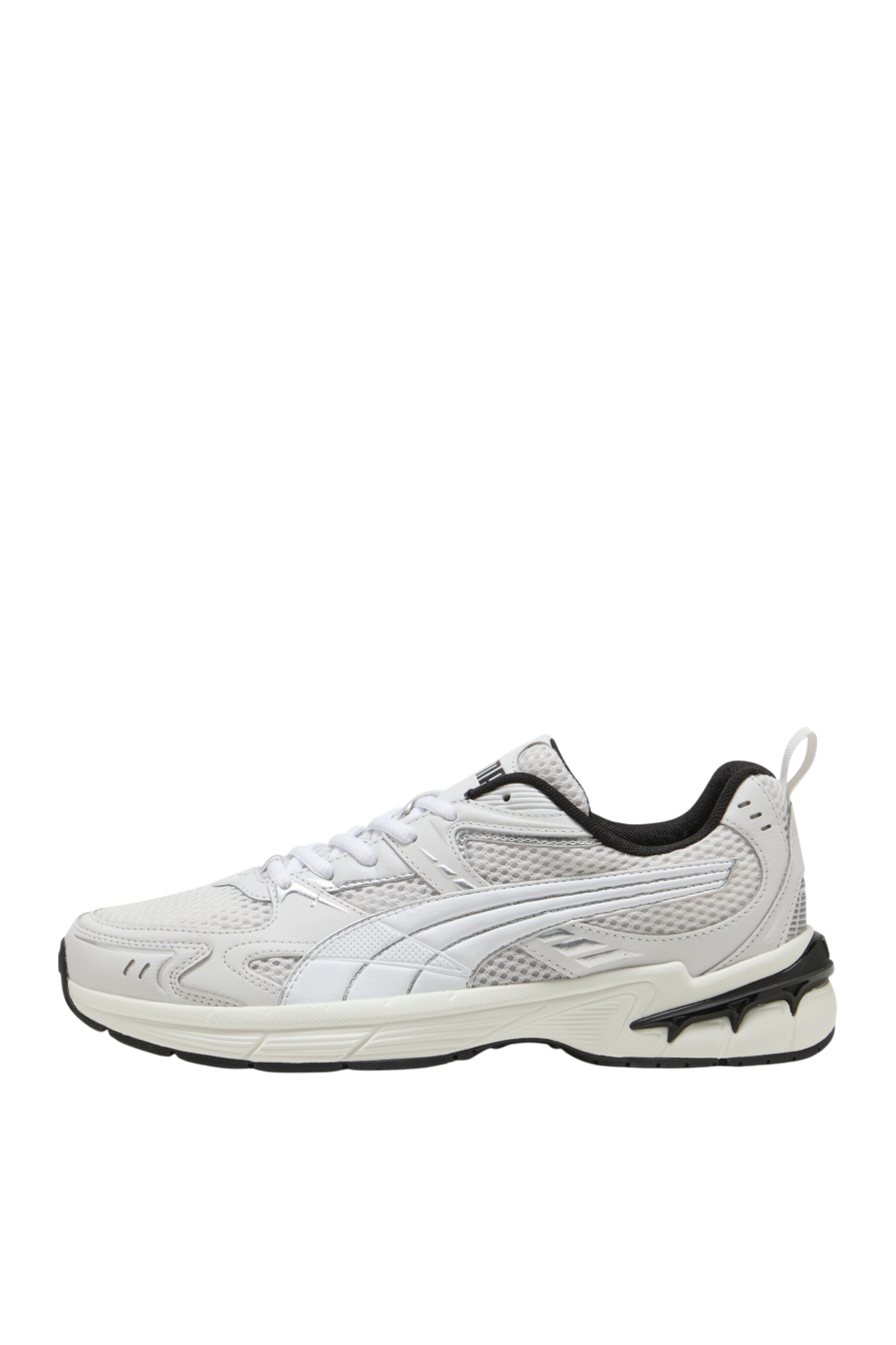 תמונה אחורית של נעלי סניקרס מילניו 2000