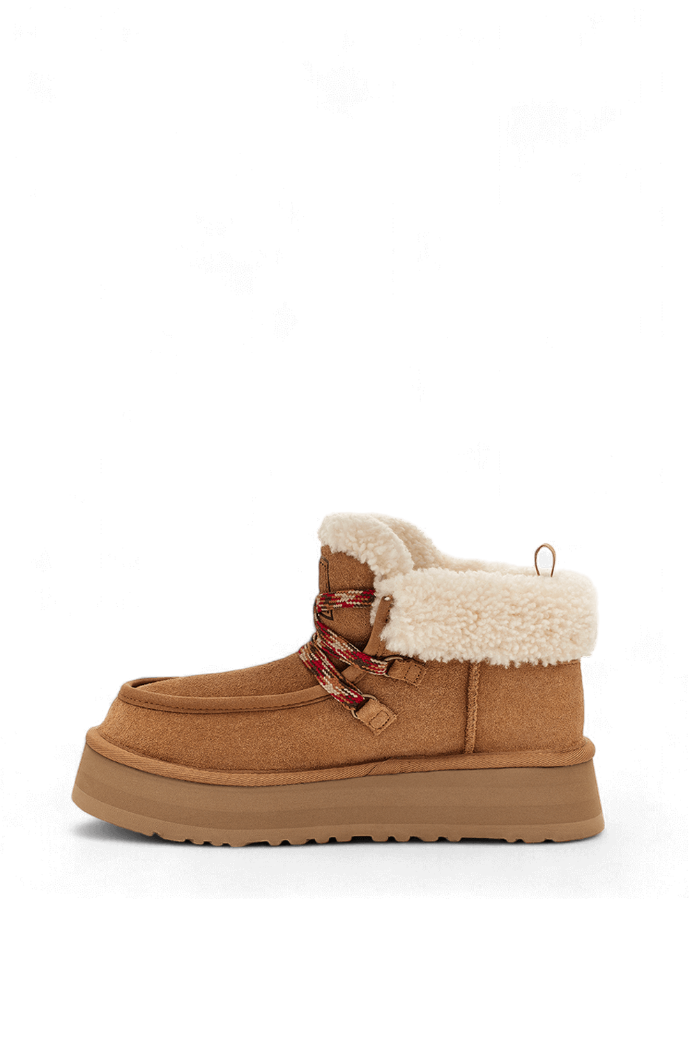 תמונה אחורית של מגפוני פאנקרה קאבין