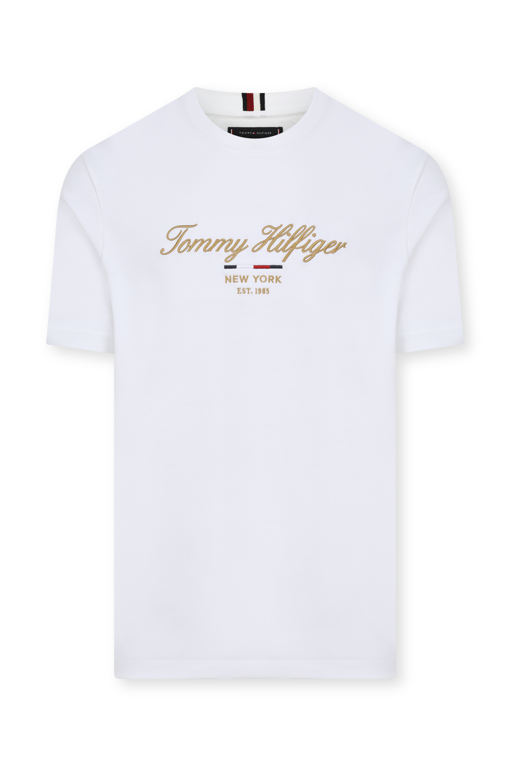 תמונה קידמית של חולצת טי עם רקמה