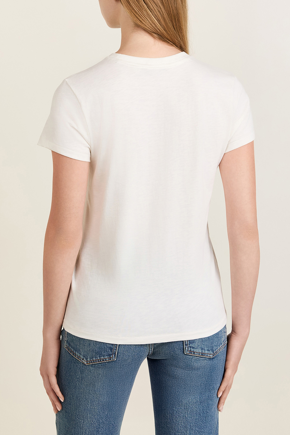 תמונת דוגמן אחורית של חולצת טי