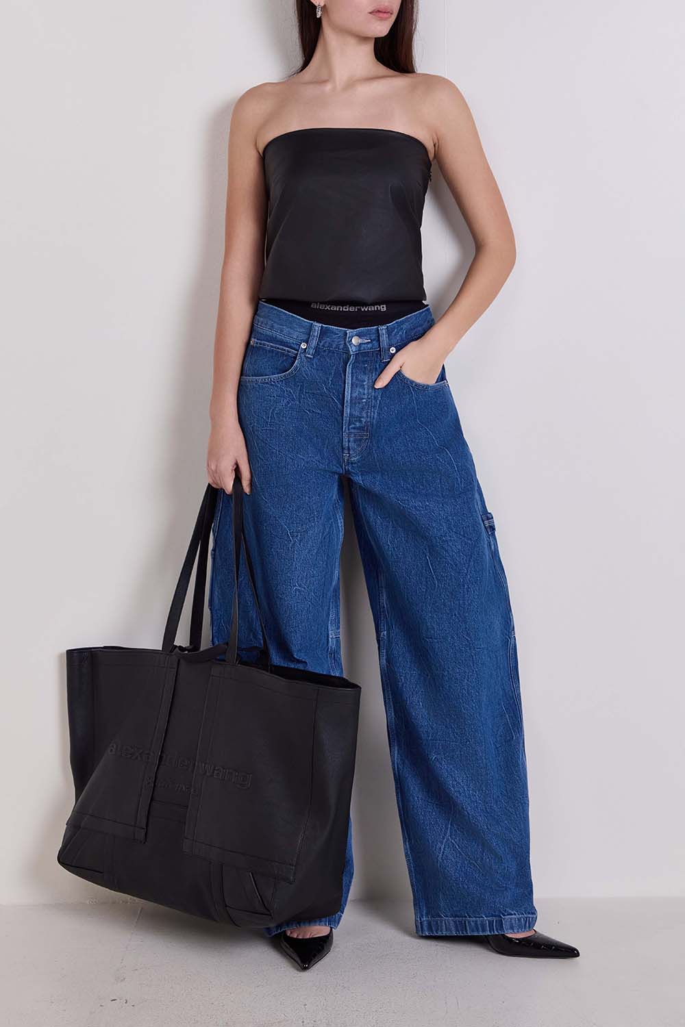 תמונת דוגמן קידמית של תיק נסיעה אקסטרה לארג'