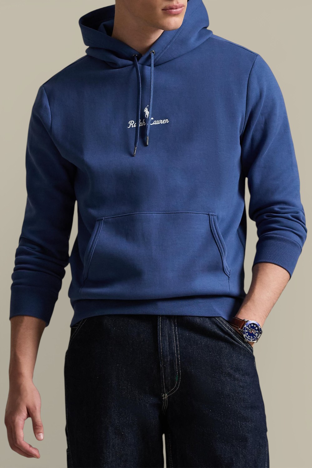 תמונת דוגמן קידמית של סווטשירט קפוצ'ון