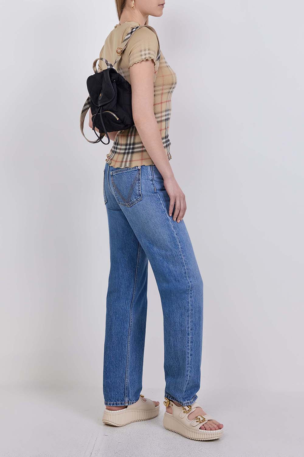 תמונת דוגמן קידמית של תיק גב מיני