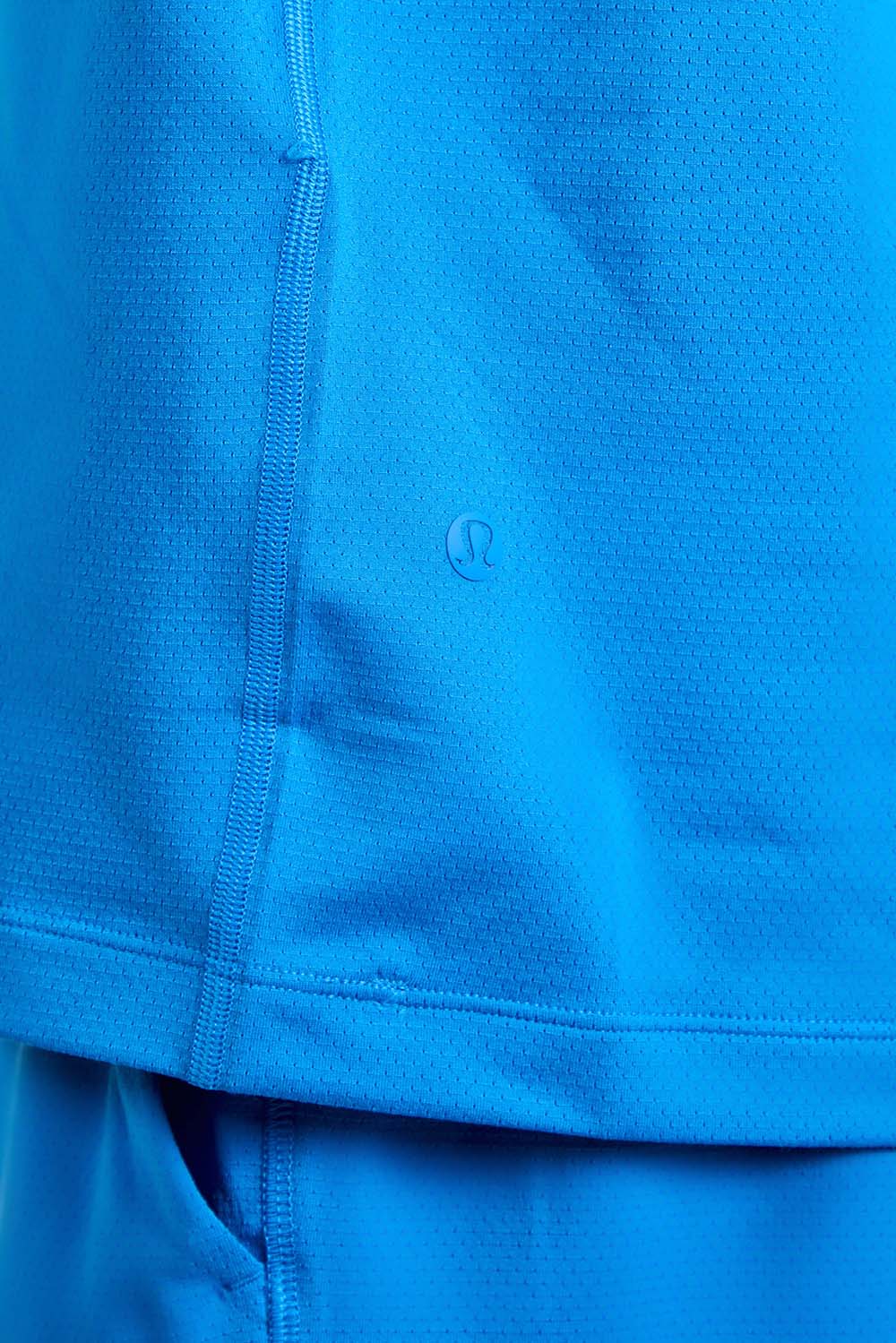 תמונת תקריב דוגמן של Mesh Soft Jersey Short Sleeve