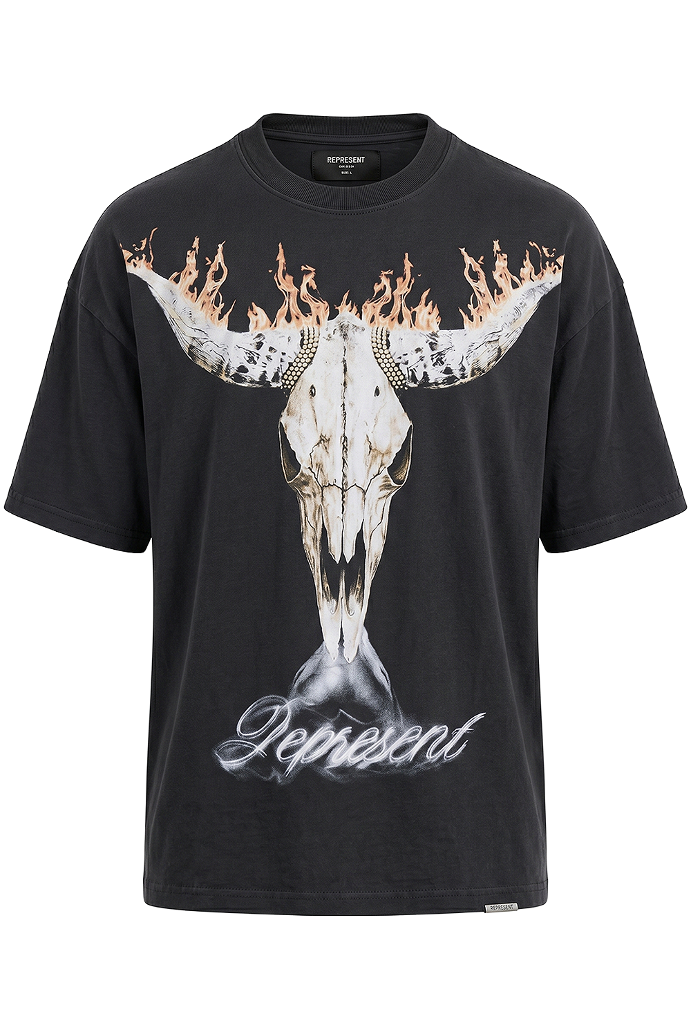 תמונה קידמית של חולצת טי בגזרה משוחררת