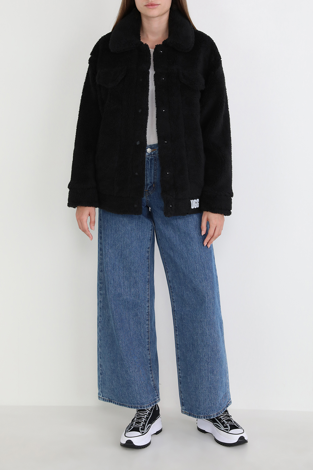 תמונת דוגמן קידמית של נעלי סניקרס סטאר ברכיסה גבוהה