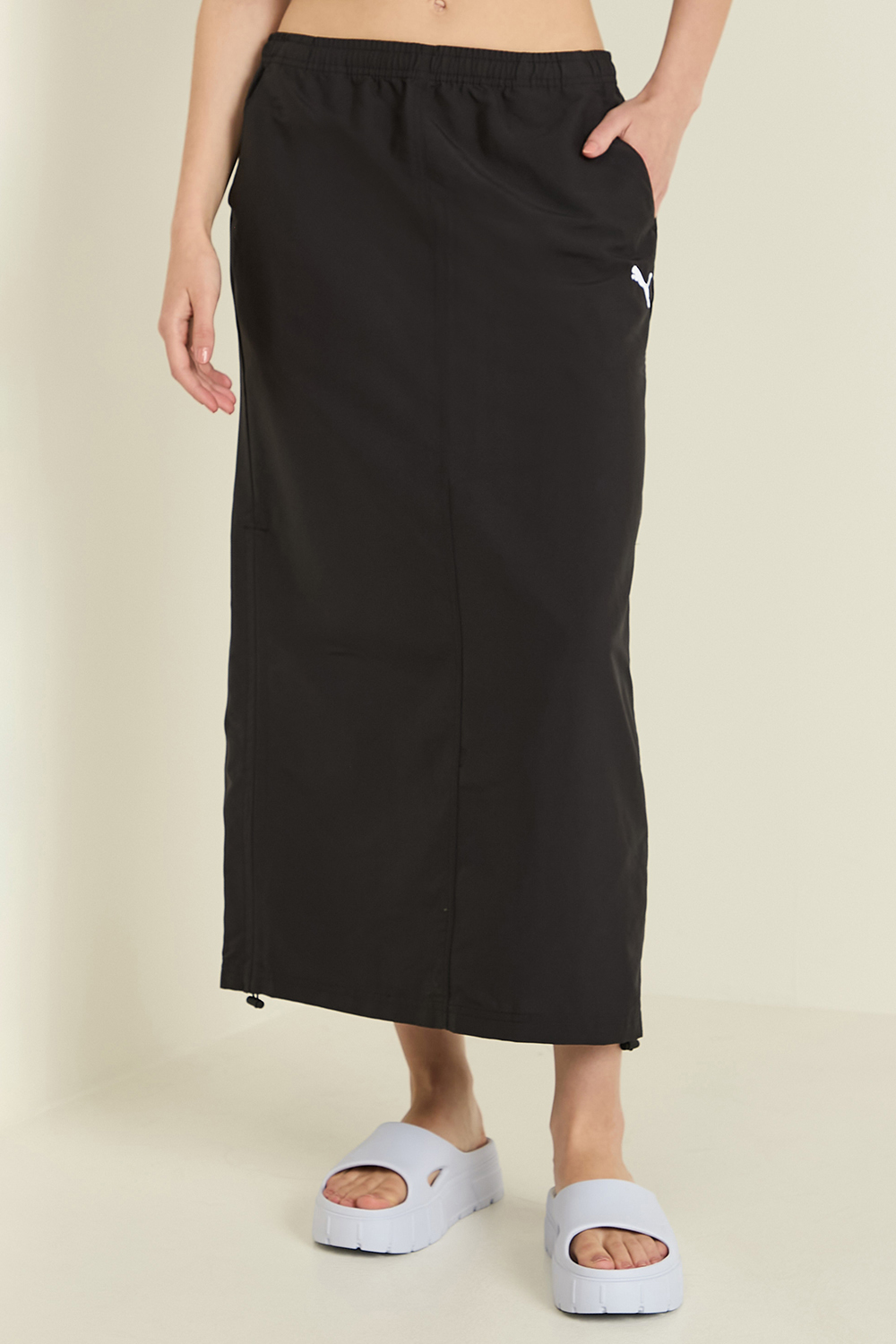 תמונת דוגמן קידמית של חצאית מידי