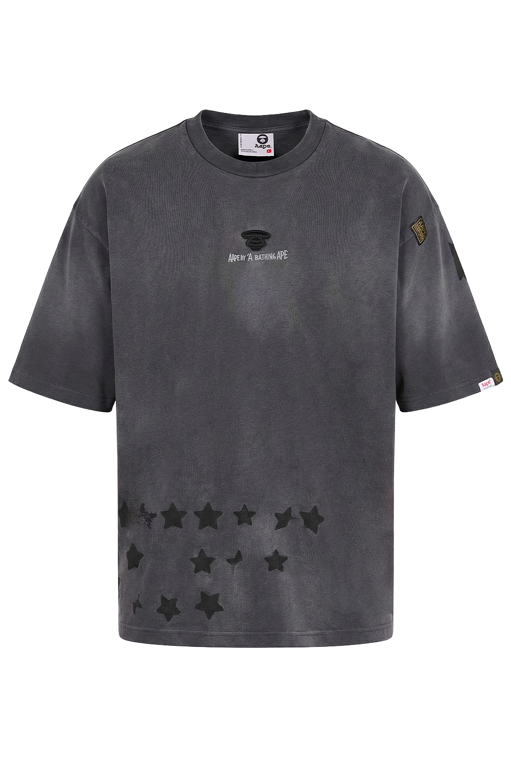 תמונה קידמית של חולצת טי