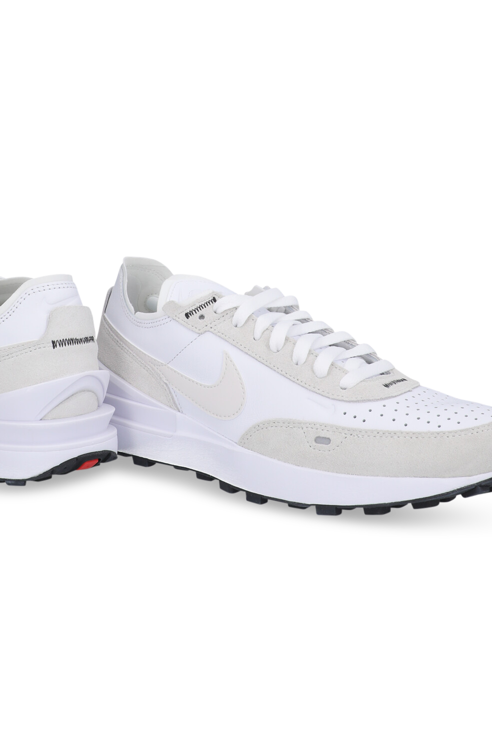 תמונת תקריב של נעלי סניקרס וופל ואן