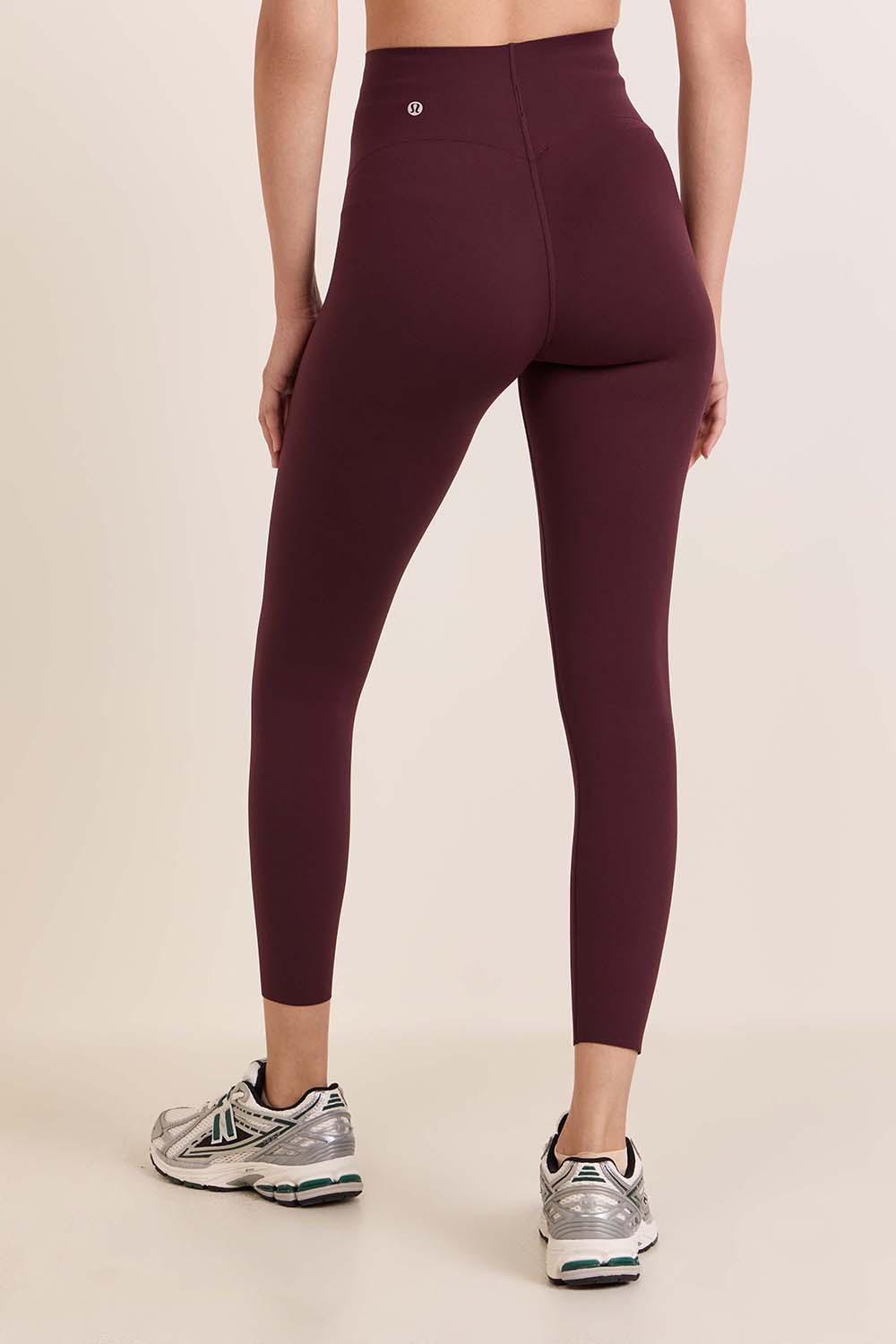 תמונת דוגמן אחורית של Glow Up Hr Tight 25