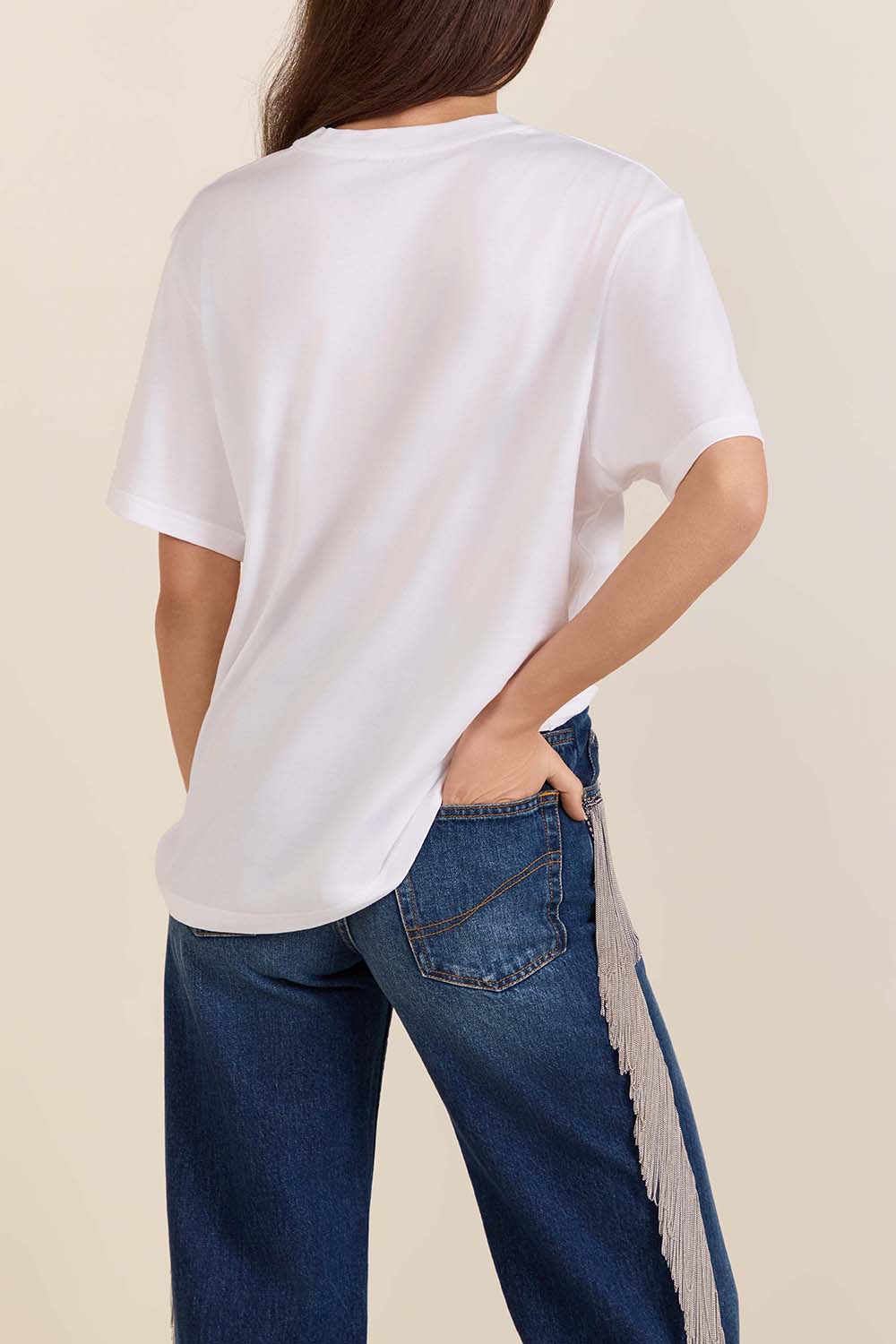 תמונת דוגמן אחורית של חולצת טי