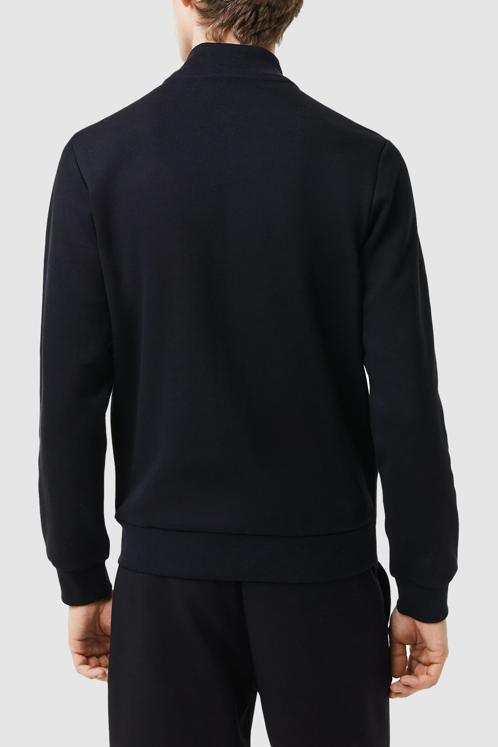 תמונת דוגמן אחורית של סווטשירט עם רוכסן