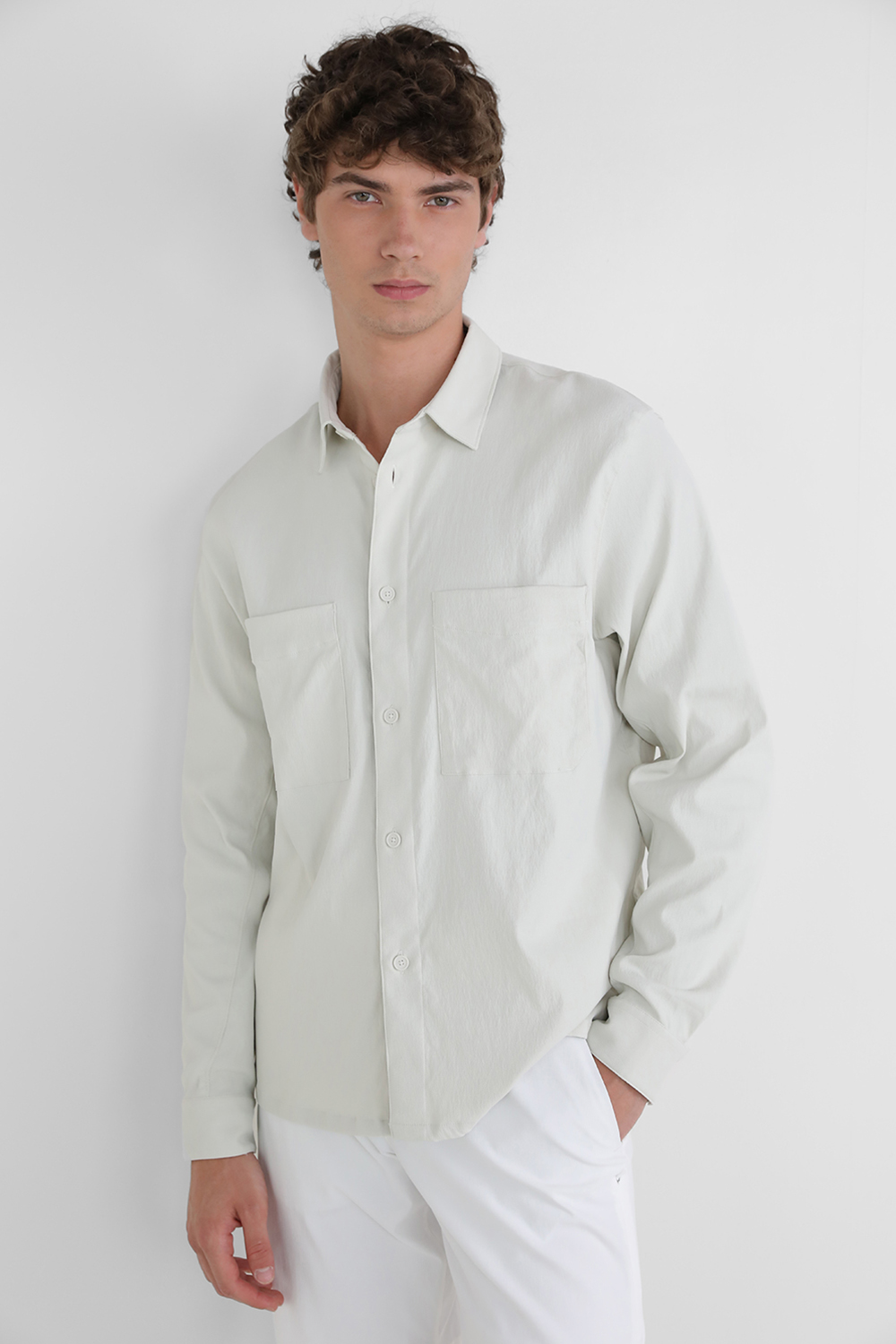  Relaxed-Fit Long Sleeve Button- Up LULULEMON