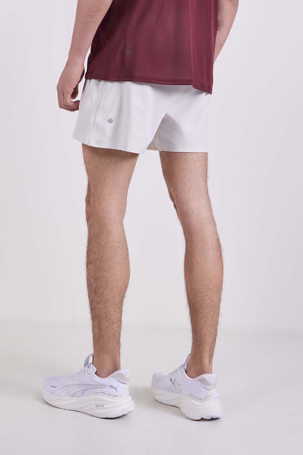 תמונת דוגמן אחורית של Pace Breaker Short LL `5