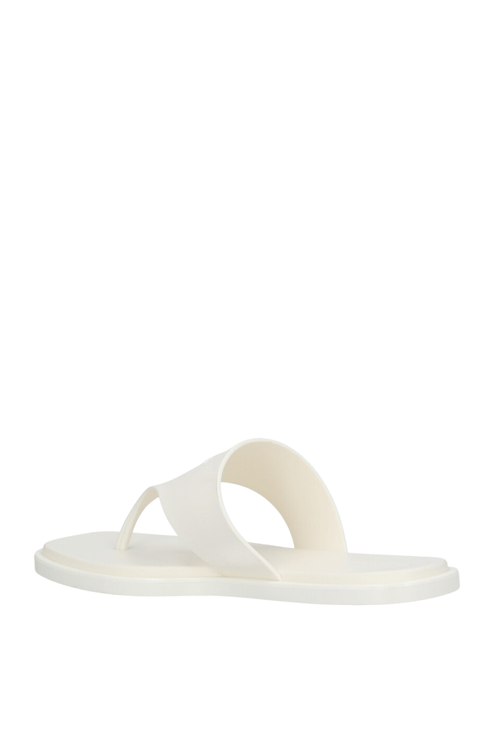 תמונה אחורית של סנדלי אצבע