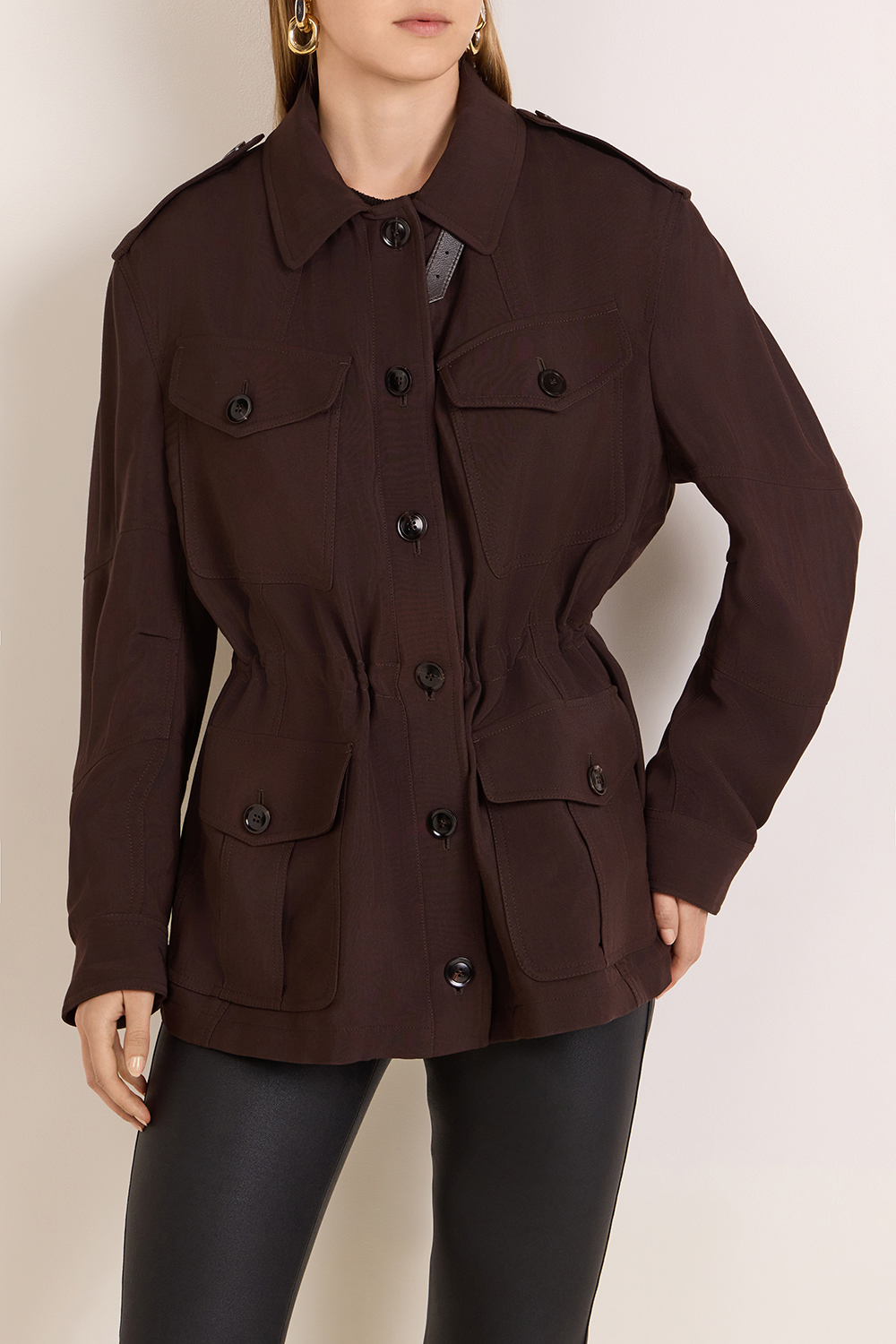 תמונת דוגמן קידמית של ז'קט ויסקוזה וצמר