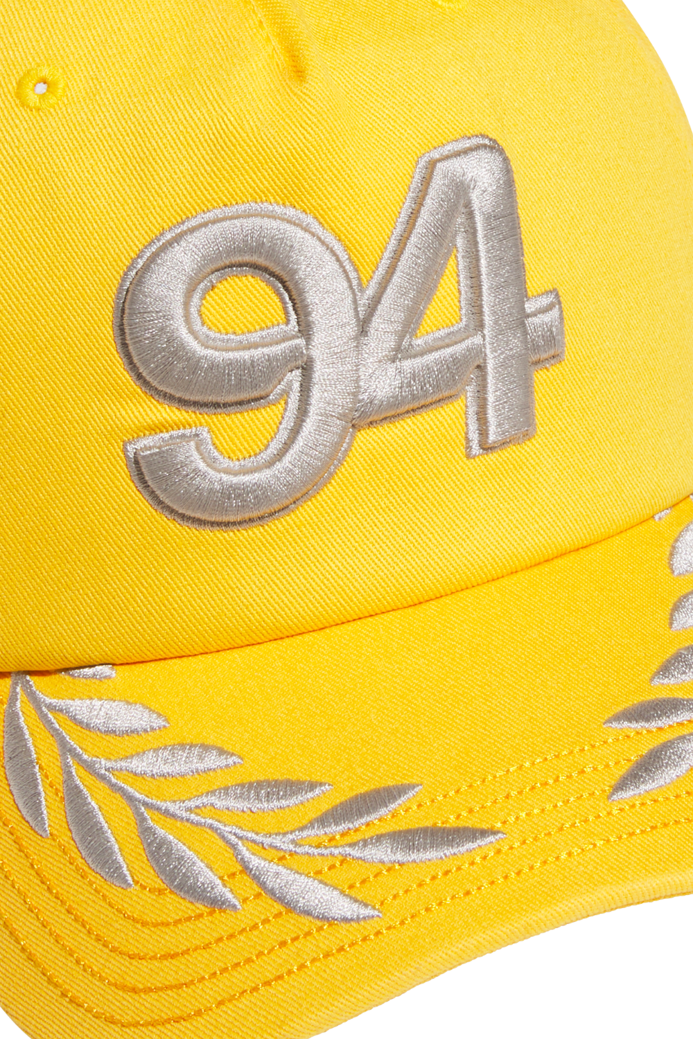 תמונת תקריב של כובע מצחייה