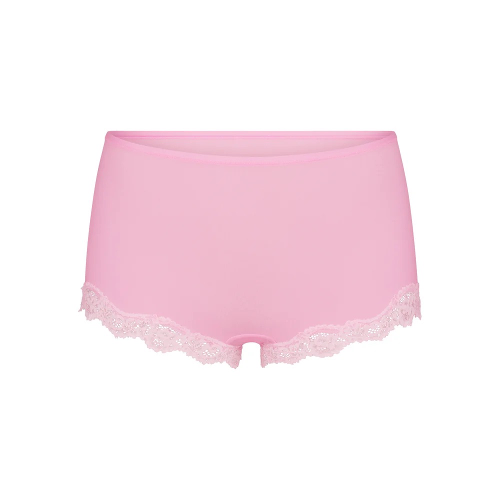 תמונה קידמית של BOYSHORT