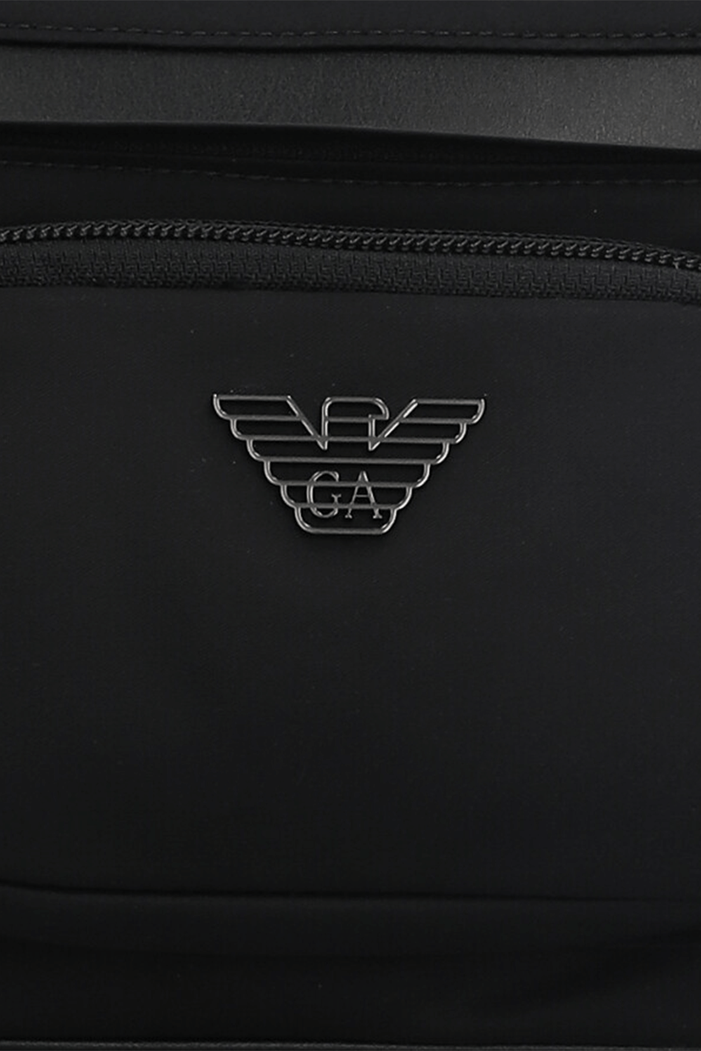 תמונת תקריב של תיק פאוץ'