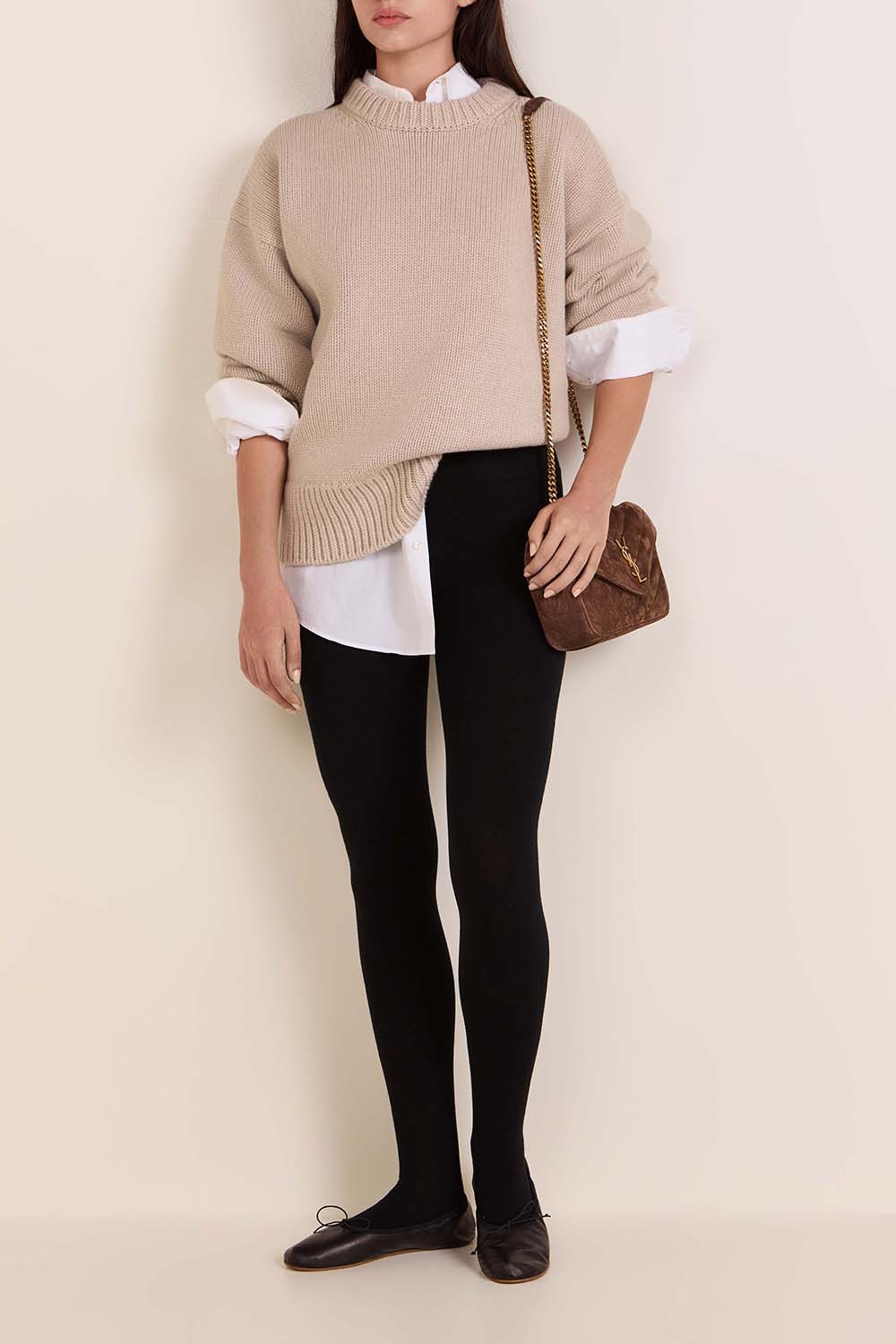 תמונת דוגמן קידמית של נעלי בלרינה