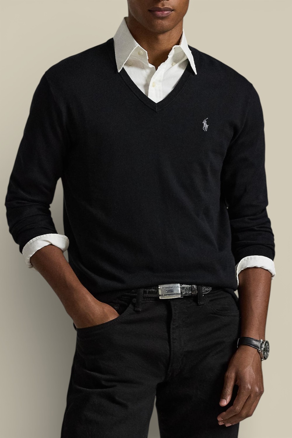 תמונת דוגמן קידמית של Cotton Sweater in Black