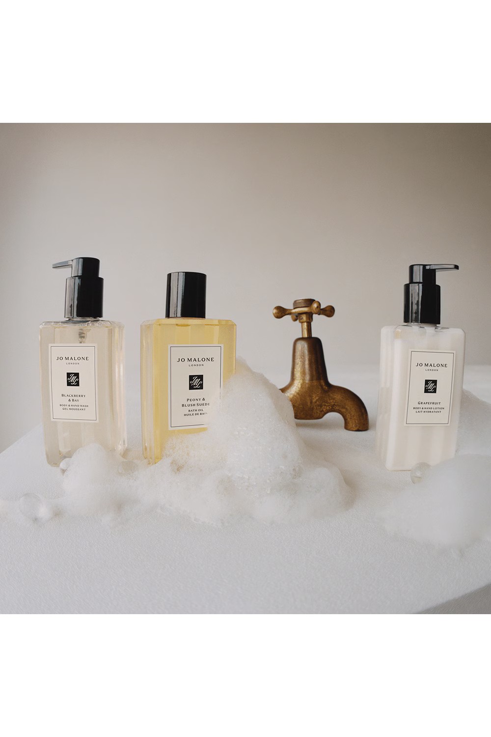 תמונת פנים של Lime Basil&Mandarin Body&Hand Lotion 250 ML