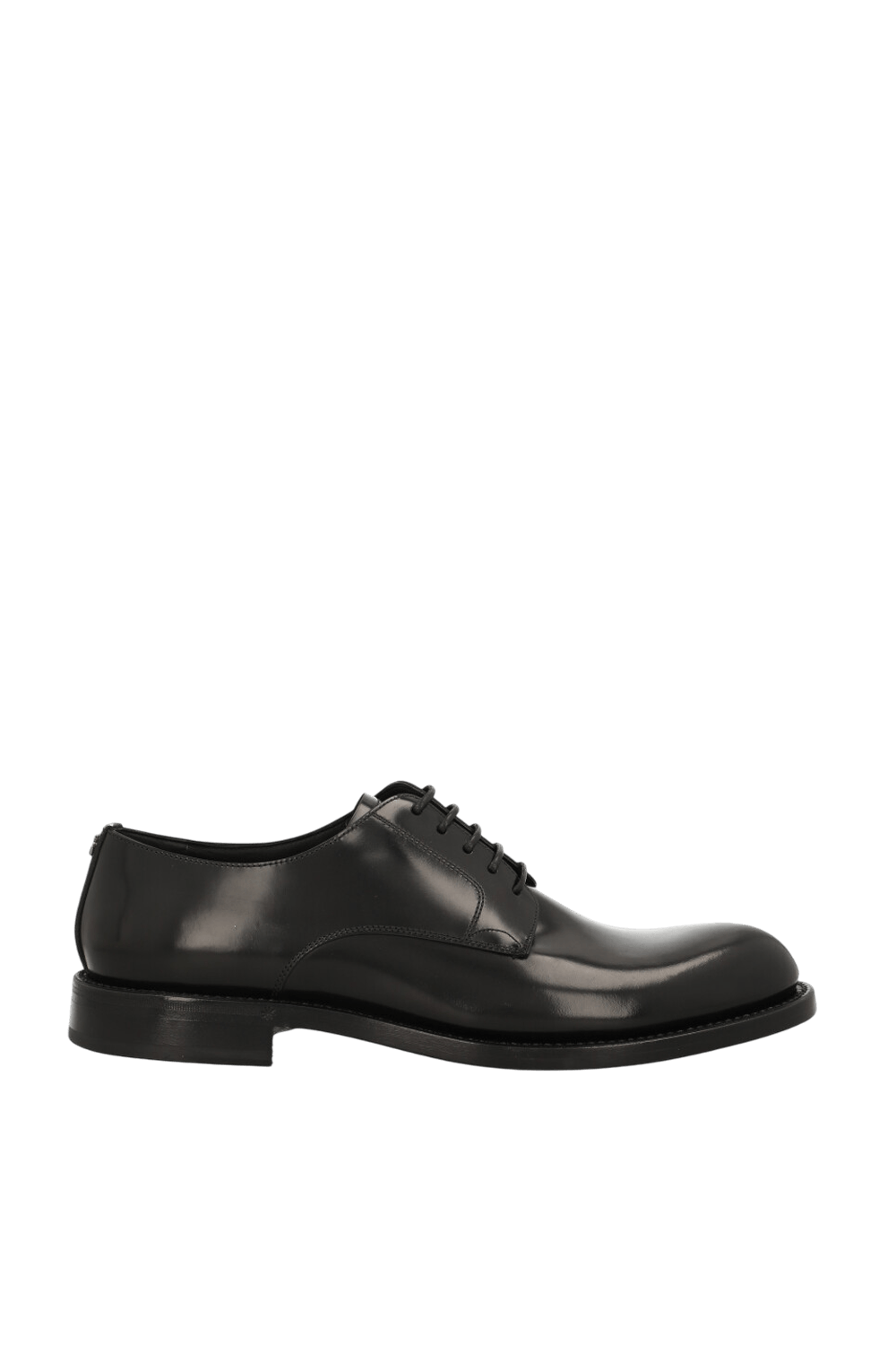 תמונה קידמית של נעלי דרבי עור