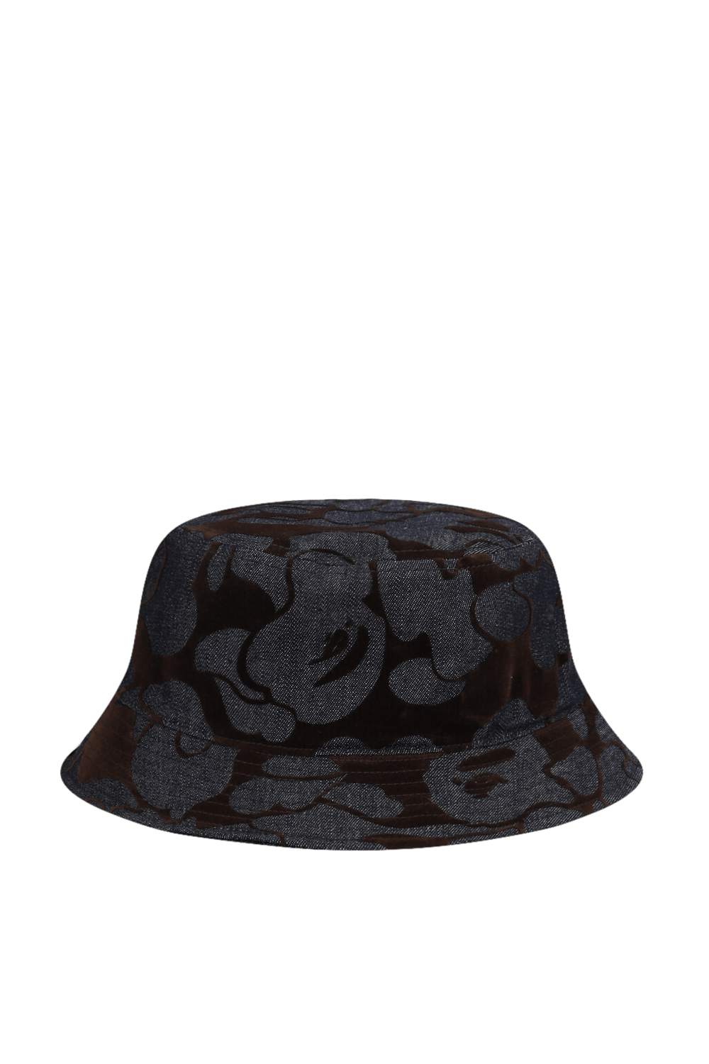 תמונה אחורית של כובע באקט ג'ינס