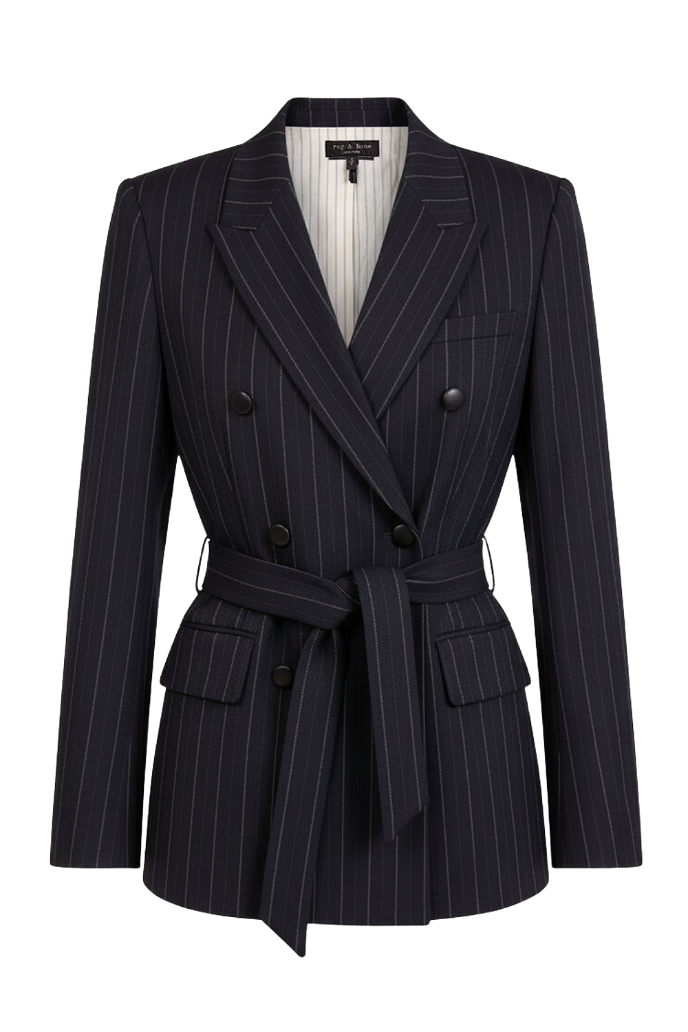 תמונה קידמית של ז'קט מחוייט עם חגורה