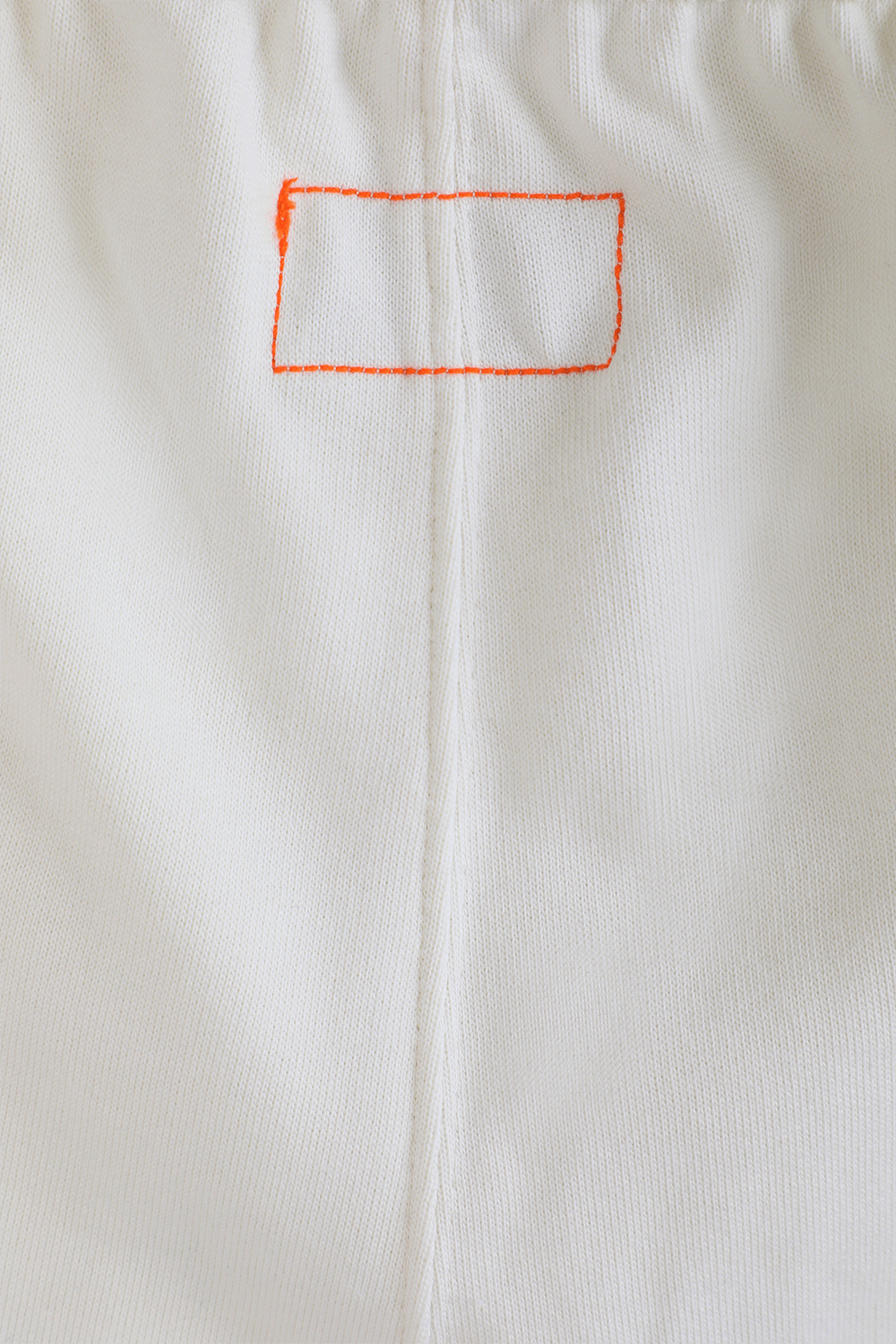 תמונה אחורית של הרון פרסטון X קלווין קליין מכנסי טרנינג ישרים בגוון לבן