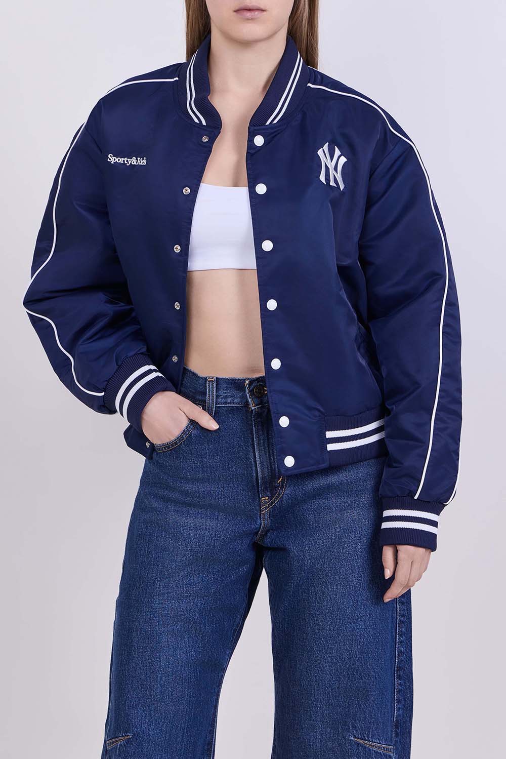 תמונת דוגמן קידמית של מעיל בייסבול