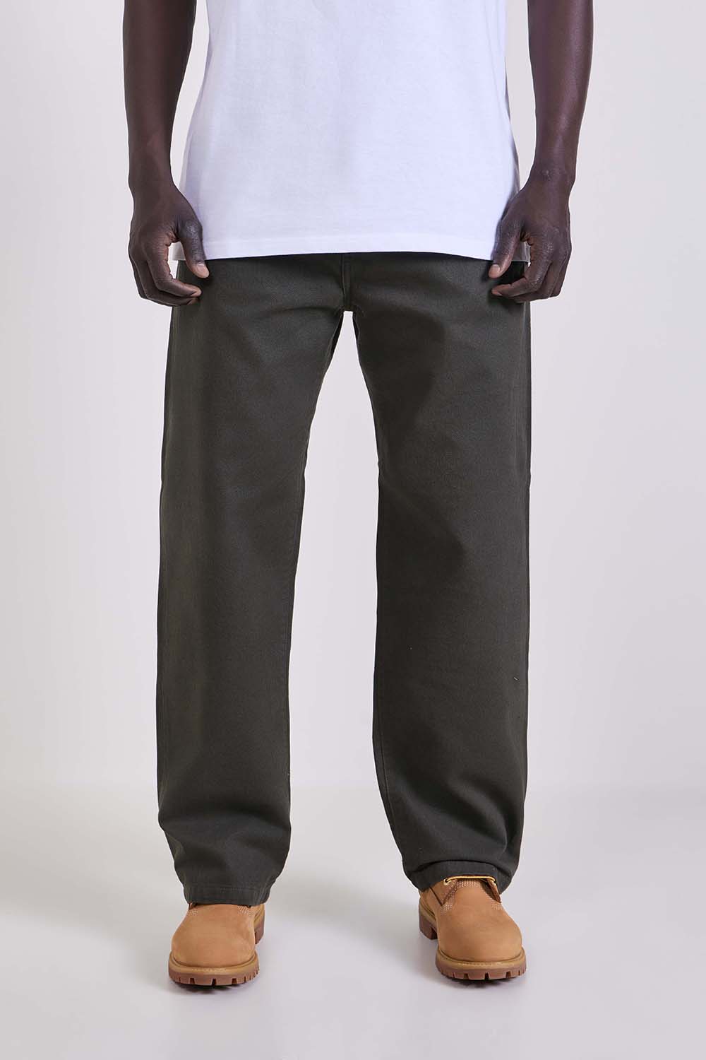 תמונת דוגמן קידמית של מכנסי ג'ינס