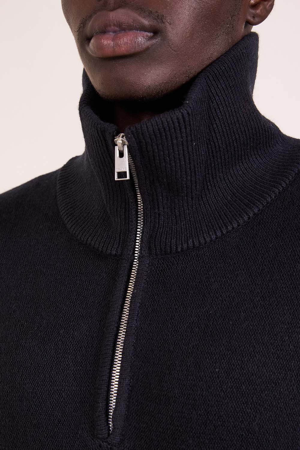 תמונת תקריב דוגמן של סריג צמר