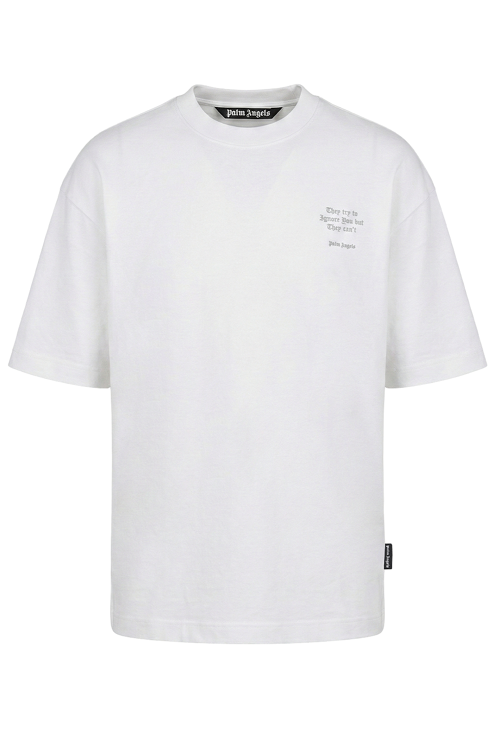 תמונה קידמית של חולצת טי אוברסייז